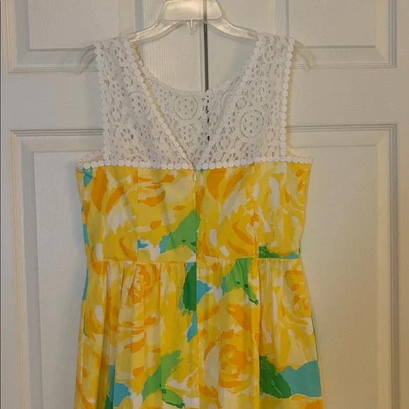 First Impression Yellow Roses Dress - Picture 3 of 4